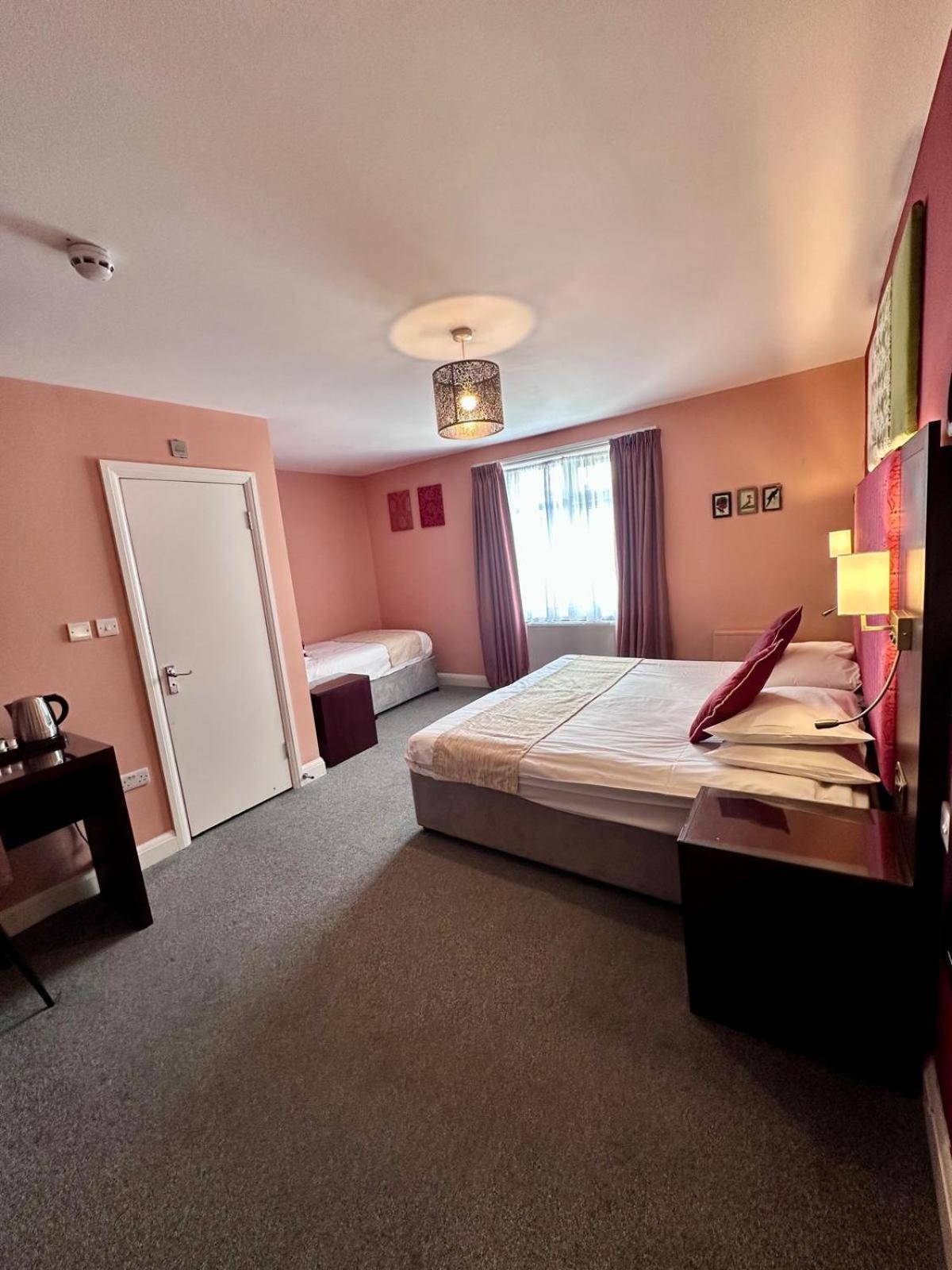 Acacia Hotel London Exterior photo